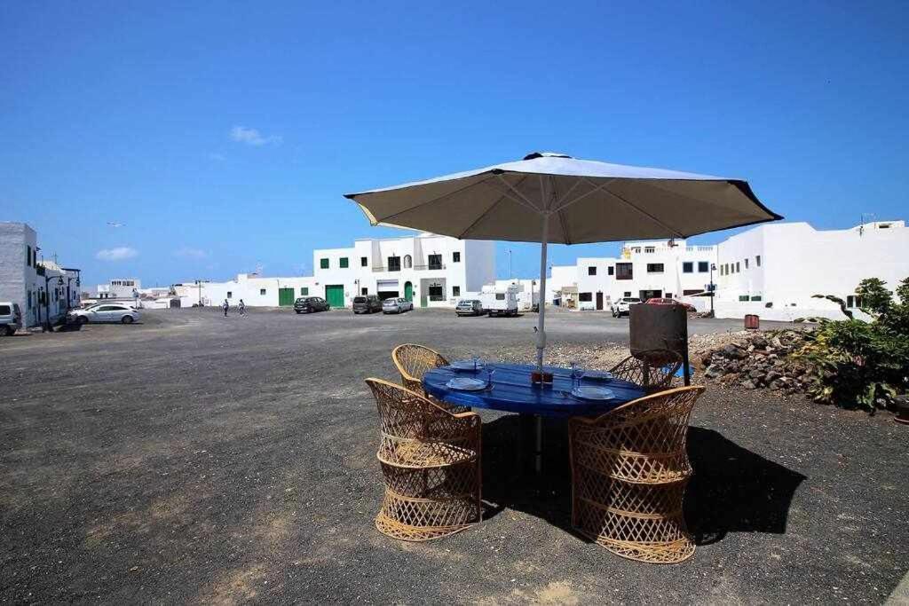 Casa Alejandra Con Terraza Y Barbacoa Villa เอลโกลโฟ ภายนอก รูปภาพ