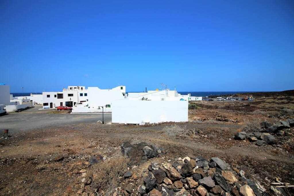 Casa Alejandra Con Terraza Y Barbacoa Villa เอลโกลโฟ ภายนอก รูปภาพ